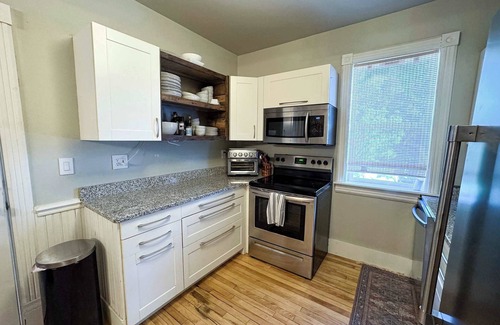 Minocqua House | Island House Summary: