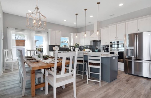 East End House | Island Memories - Beautiful gulf view with beach access across from driveway.