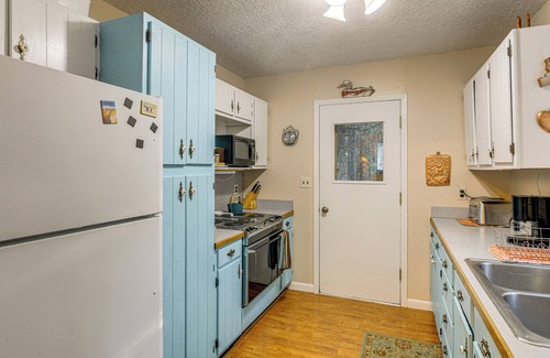 Island Park Cabin | Island Park Fishing Cabin - Walk to Henry’s Fork!