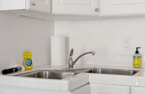 Balboa Peninsula Apartment | Island Suite - Amazing location by Balboa Ferry and Beaches with New A/C
