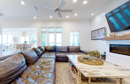 East End House | Island Treasure