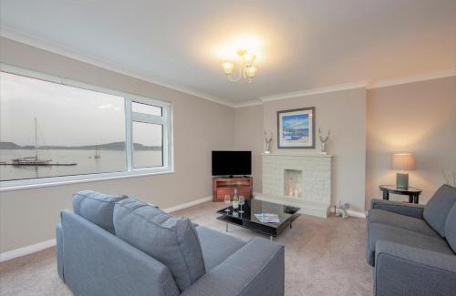 Oban Apartment | Island View