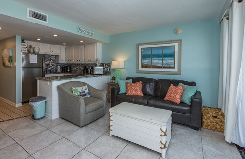 Gulf Shores Condo | Island Winds E 205- Location, Location! Park The Car & Forget It! Clean!