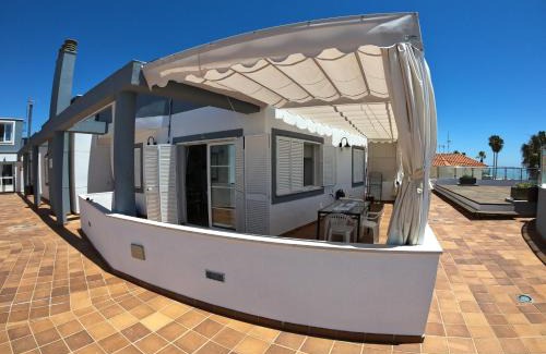 Isla Cristina Apartment | Islantilla vistas al mar 1 línea, piscina, parking, wifi
