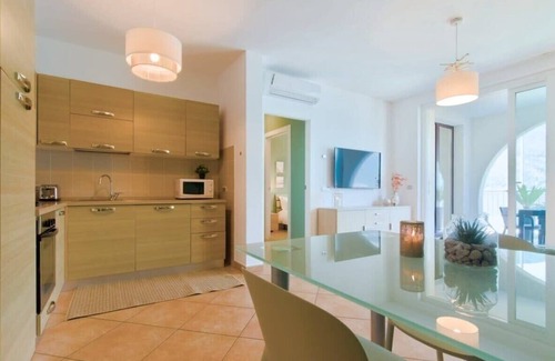Maccagno Apartment | Lake Maggiore lakeside apartment