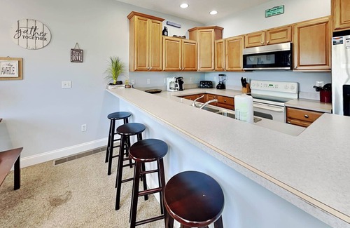 McHenry Cottage | It's 5 O'clock Somewhere