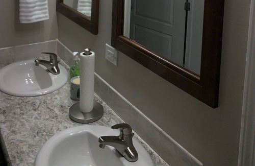 Doctors Inlet House | It's a nice quiet 4 bedroom trailer house.