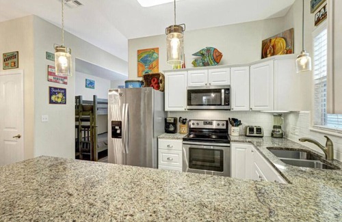 Port Aransas Apartment | It`s Friday Beaches With 2 Community Pools