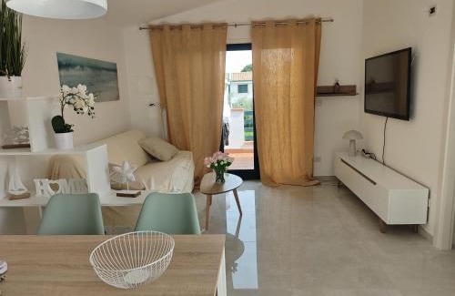 Contrada Taverna Apartment | Aura Mare Blu by the sea