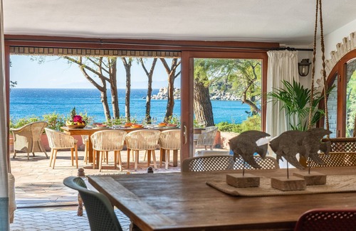 Torre delle Stelle Villa | Beachfront Luxury Sardinia Villa. Stunning location on the beach!