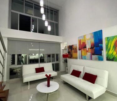 La Carolina Apartment | ItsaHome Apartments - Torre Aqua