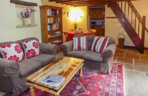 Sawdon House | IVY COTTAGE, romantic, character holiday cottage in Sawdon