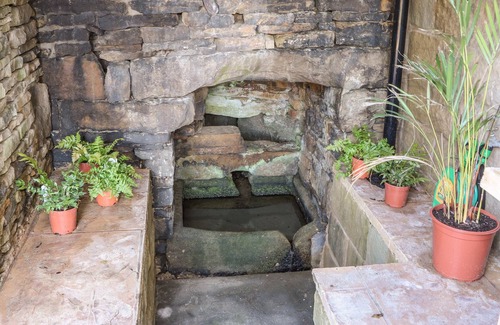 Hepworth Cottage | IVY DENE, pet friendly, character holiday cottage in Holmfirth