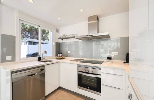 Nueva Andalucia Apartment | Ivy Residence 3 | Scandinavian Apartment Garden Gated Pool
