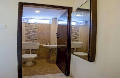 Town Hall Hotel | IVY RESIDENCY