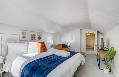 Central Colorado Springs House | Ivywild Gem - Historic & Stylish Pet Friendly Home