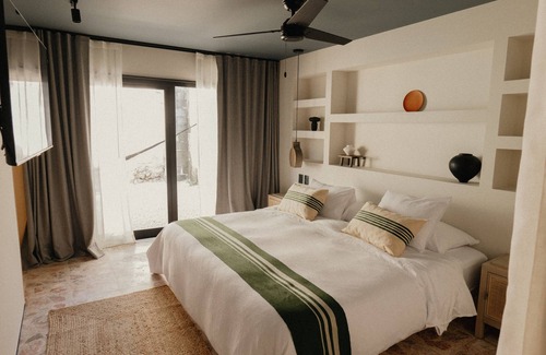Downtown Cancun Hotel | IXUM