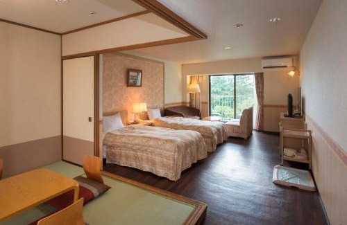Futo Hotel | Izumigo Izukogen Dog Paradise Condominium