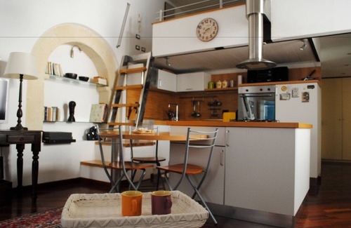 Cagliari Apartment | IzzHome Baylle
