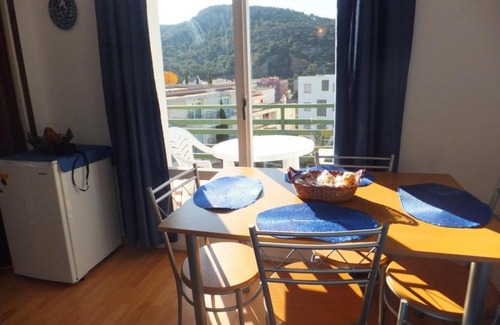 Roses Town Center Apartment | J&V Luxemburgo 3