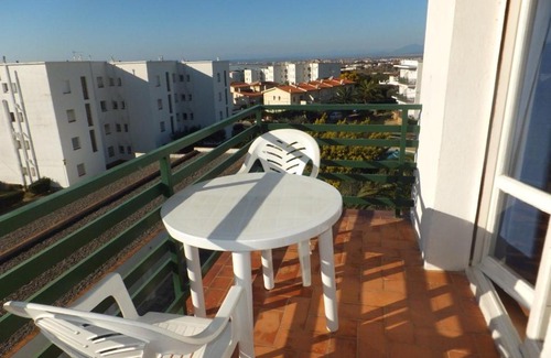 Roses Town Center Apartment | J&V Luxemburgo 3