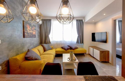 Thessaloniki City Centre Apartment | J Villara's Luxury Suites