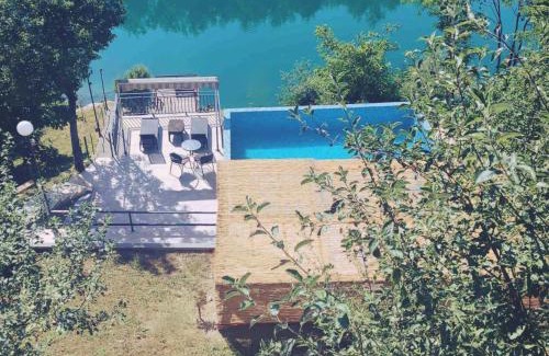 Trn Villa | Jablanica villa with pool