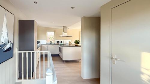 Municipality of Uitgeest House | Jachtzicht by Droomvilla
