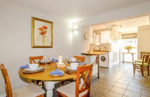 Easton on the Hill House | Jack's Cottage