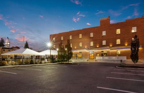 Pulaski Hotel | Jackson Park Inn, an Ascend Collection Hotel