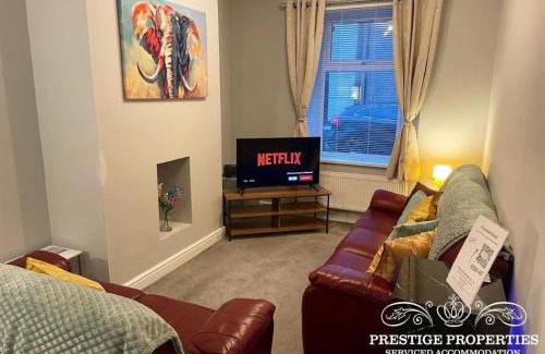Seaton Apartment | Jackson St by Prestige Properties SA