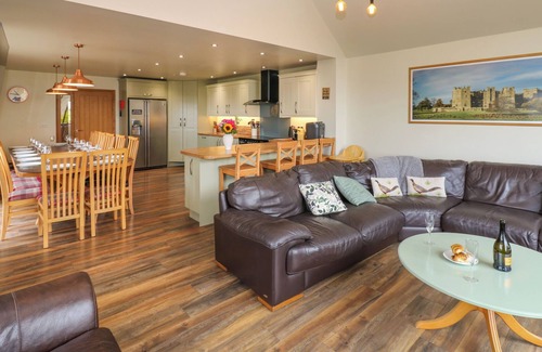 Eggleston Cottage | JACOB'S LODGE, family friendly, luxury holiday cottage in Eggleston