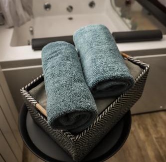 Grbavica Apartment | Jacuzzi Express