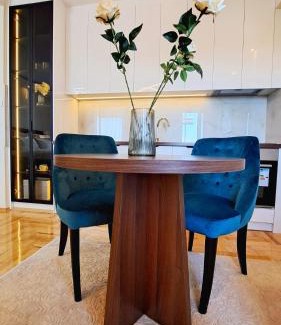 Subotica Apartment | Jacuzzi Life