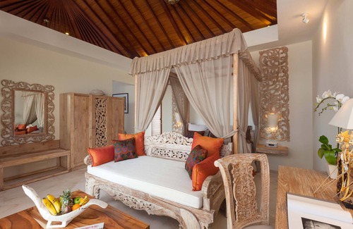 Sukawati Villa | Jacuzzi Sea View Villa at Purnama beach