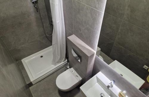 Novi Beograd Apartment | Jacuzzi Vaki Apartment