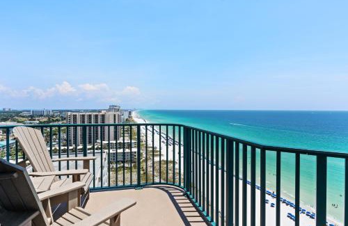 Destin Apartment | Jade East Towers 1910 by Newman-Dailey