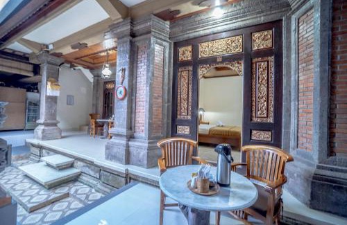 Ubud City-Centre House | Jaga Roni House