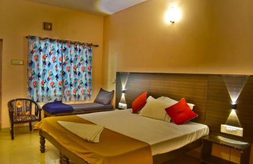 Yelagiri Hotel | Jains Royal Palace Resorts