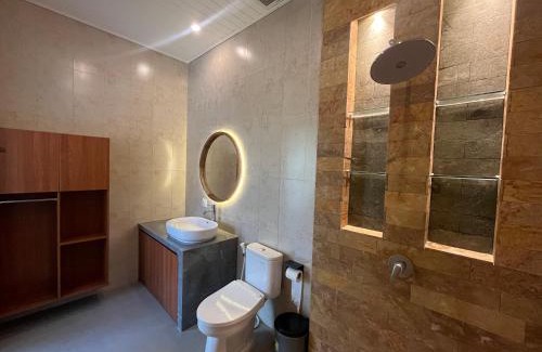Nyuh Kuning House | Jambul House