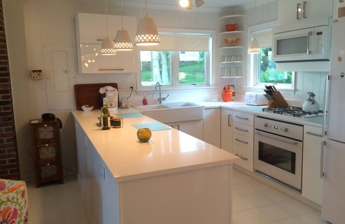 Surry Cottage | James River Beach Retreat - Last Minute Rate- Williamsburg - Ferry End Cottages