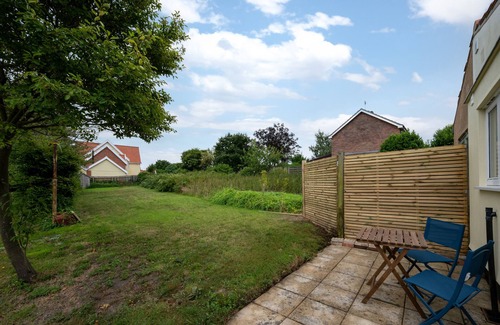 Wenhaston House | Japonica Cottage - One Bedroom House, Sleeps 2