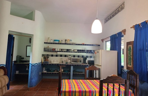 La Manzanilla Apartment | Jardines Tropicales - 3 blocks from the beach
