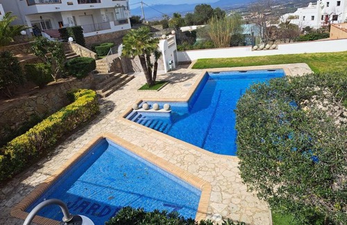 Roses Town Center Apartment | Jardins Precioso apartamento piscina vista al mar