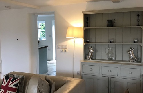 South Creake House | Jasmine Cottage and Boatshed South Creake