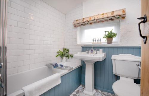 Paignton House | Jasmine Cottage
