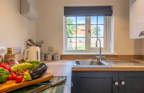 Sedgeford Cottage | Jasmine Cottage, Sedgeford, Norfolk