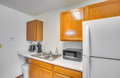 Jasper Apartment | Jasper Studio: 4 Mi to Split Rock Creek State Park