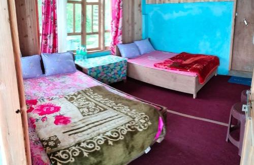 Lebong and Mineral Spring Tea Garden House | Jasshanti Homestay by StayApart