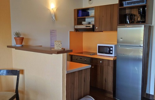 Jausiers Apartment | Jausiers: Cozy 2BR apt, indoor pool, terrace, garage - near ski, hiking & more!